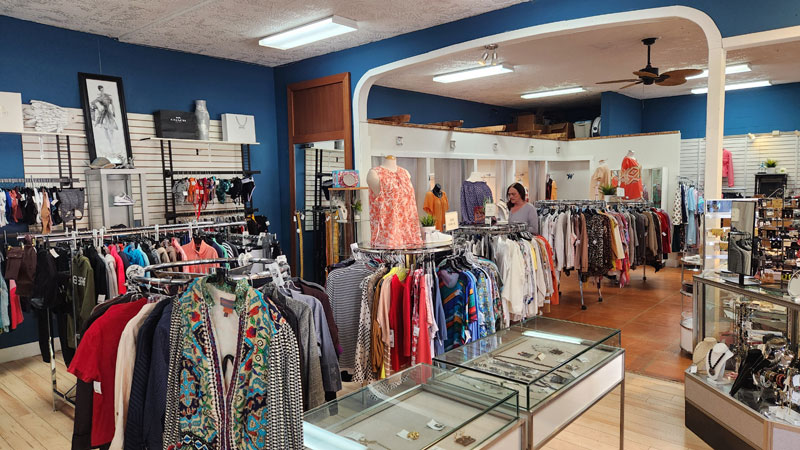 Baja Rosi's Curated Consignment